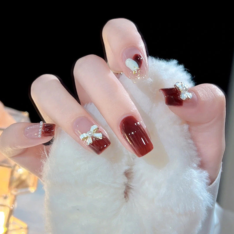 Endless Nail Styles in Minutes: Discover Wearable Manicures