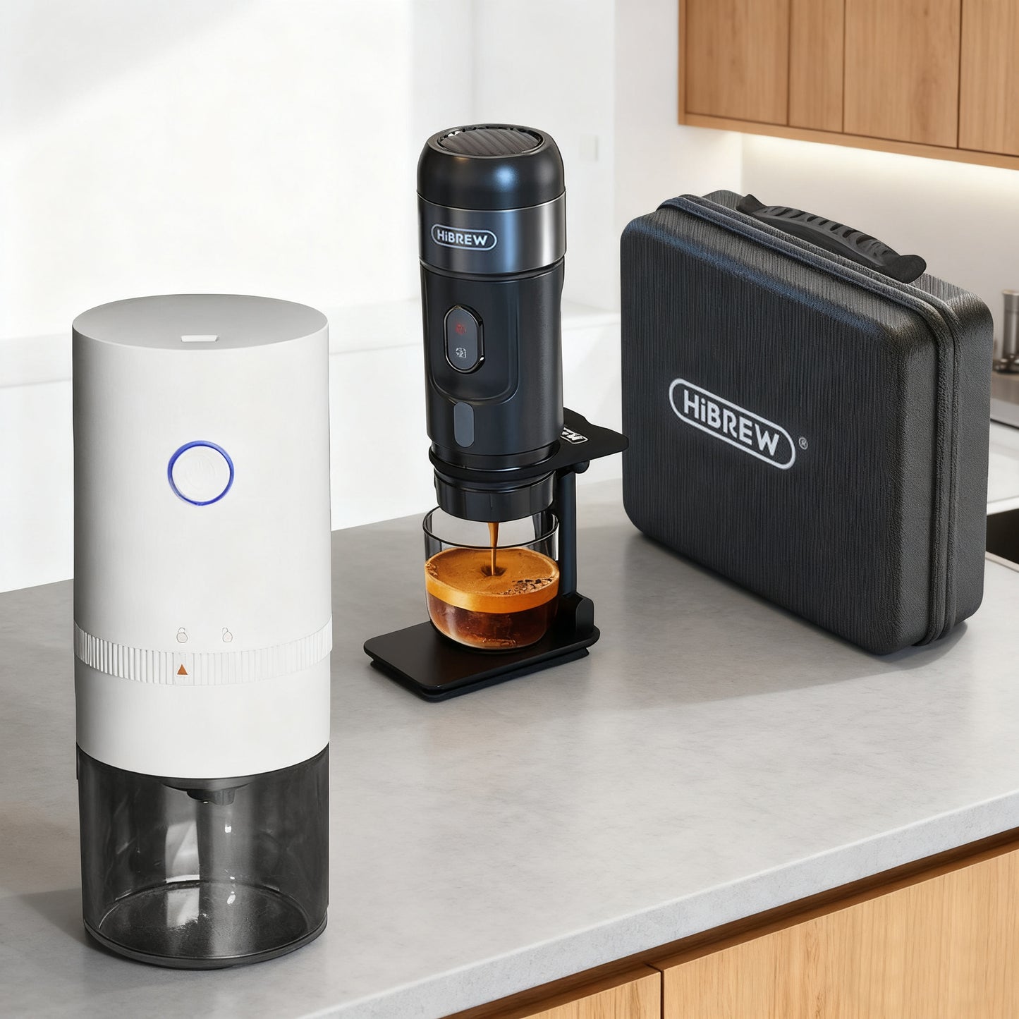 Portable car and household coffee machine set. can extract coffee with one click, and it is small, portable, and compatible with multiple coffee materials.