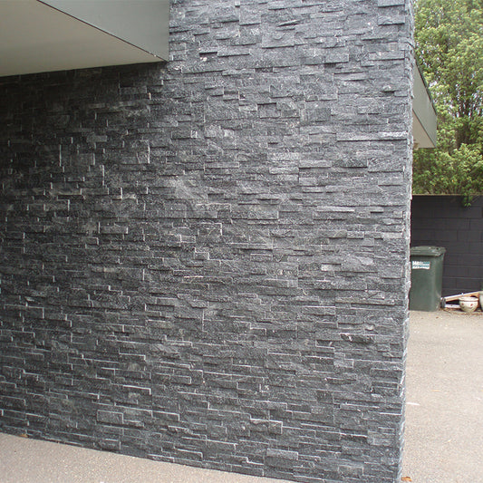 Black natural cultured stone is suitable for villa courtyards, interior decoration, and outdoor landscaping.