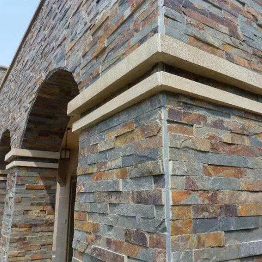 Rust-colored natural cultured stone is suitable for outdoor villa courtyard paving.
