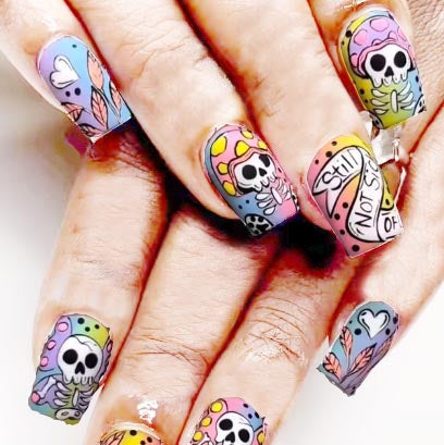 24Pcs Halloween Press-On Nails Set Colorful Short Square Skull Fake Nail Full Co