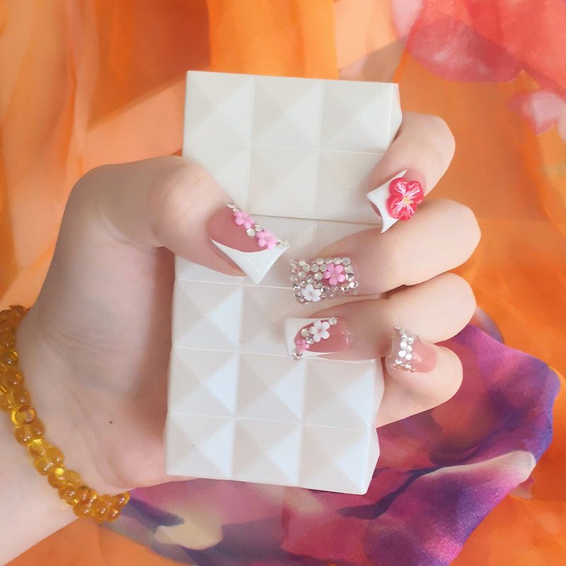 Nude pink tones romantic and elegant crystal flower accessories short wearable manicure nail stickers