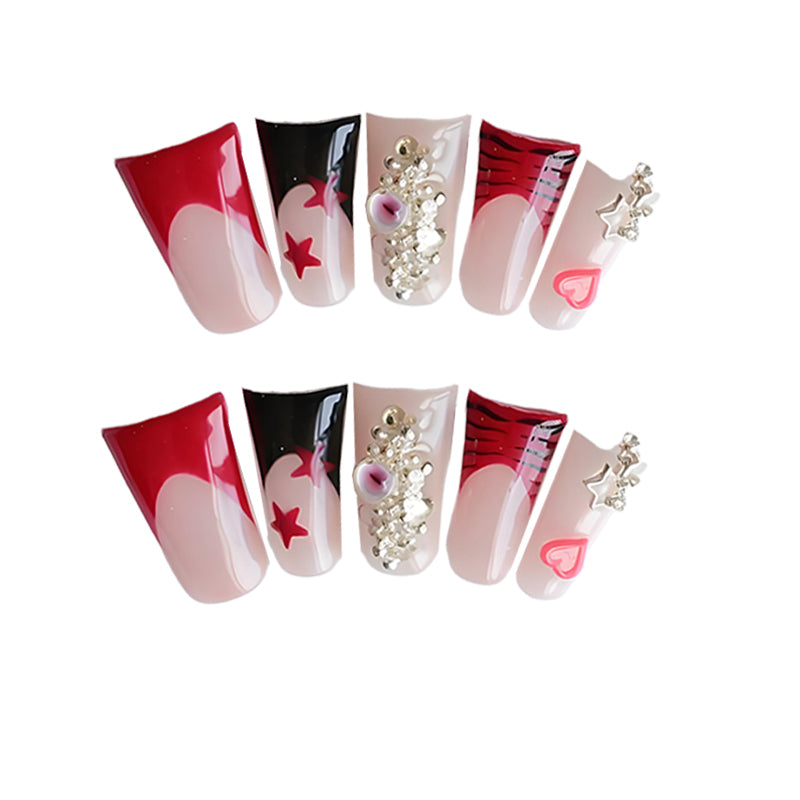 Full of aura! Bright red nail art, the queen's atmosphere is captured