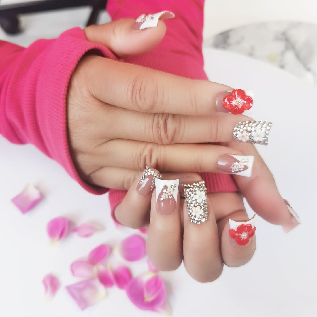 Wearable manicure knowledge, full analysis of materials and styles