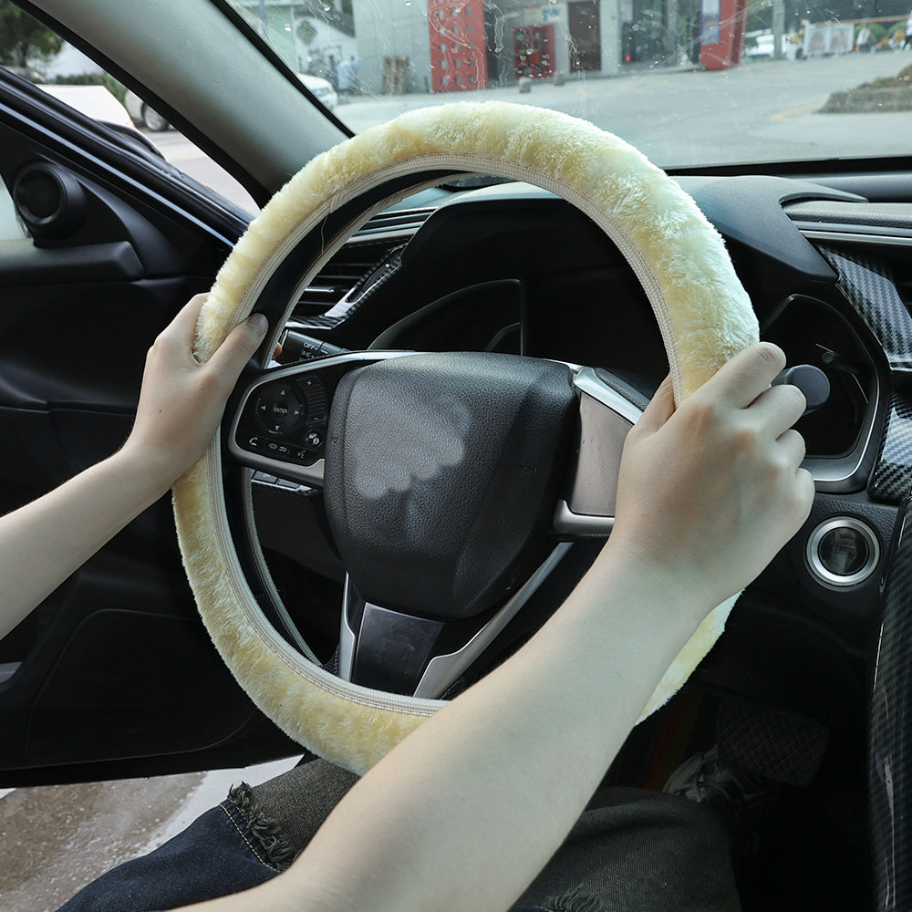 Car Plush Warm Steering Wheel Cover Auto Stylish Winter Faux Fur Steering Wheel Covers Universal Car Interior Accessories