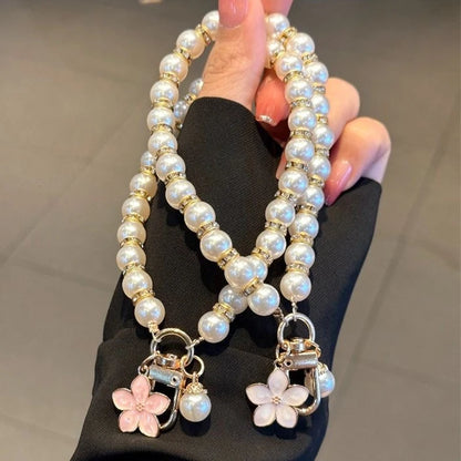 Luxury Pearl Keychain | Women’s Jewelry-Inspired Charm for Phone, Bag & Car Keys