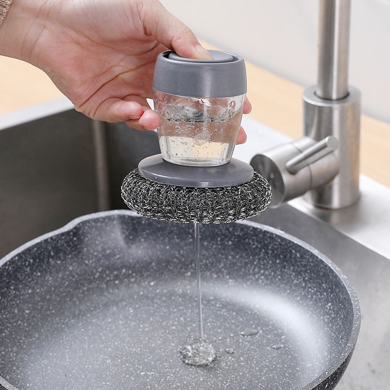 Add liquid to wash the pot, brush the kitchen supplies, the stove cleaning brush, the household steel wool ball cleaning brush, and use a small brush to scrub the pot