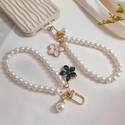 Luxury Pearl Keychain | Women’s Jewelry-Inspired Charm for Phone, Bag & Car Keys