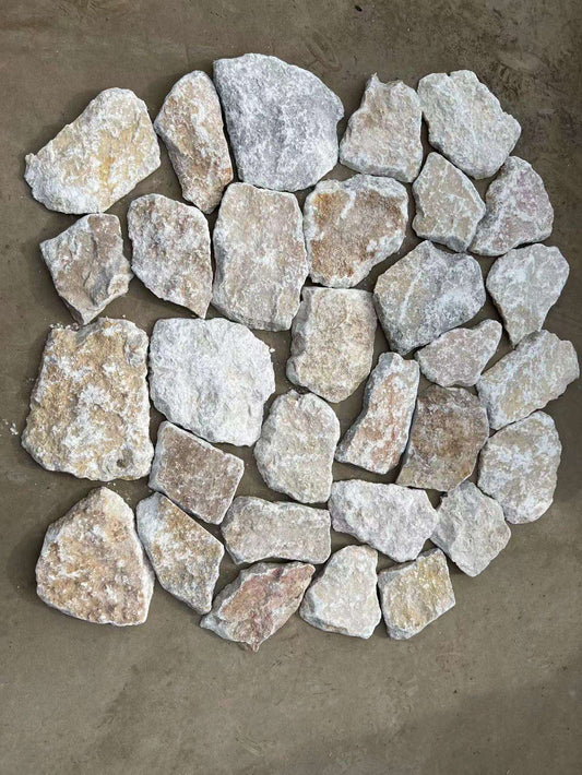 Blue Pearl Loose Stones Are Used for Indoor Decoration and Outdoor Landscapes