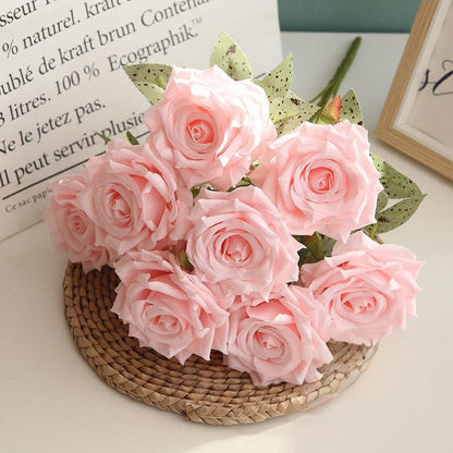 Retro-Style Wine Red Artificial Rose Bouquet | European-Style Floral Decor | Wedding Room Tabletop Decoration with Multi-Color Accents