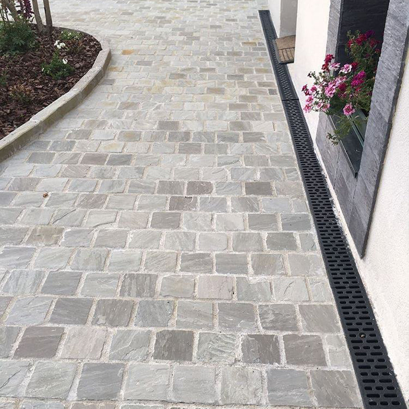 Natural stone small square bricks for outdoor courtyards and terraces, non-slip and wear-resistant floor tiles