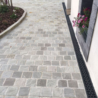 Natural stone small square bricks for outdoor courtyards and terraces, non-slip and wear-resistant floor tiles