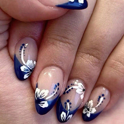 24-Piece Almond Rhinestone Inlay Silver Glitter Fake Nails | Refined Elegant Wearable Nail Art