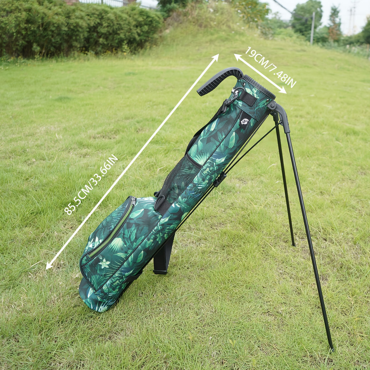 Golf Stand Bag Featuring Double-sided Printed Fabric with a Pattern