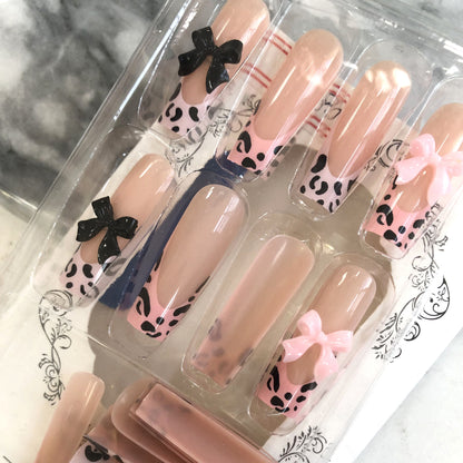 24 nail tips Leopard print meets bow nail stickers: sweet and cool fusion, fashionable and popular
