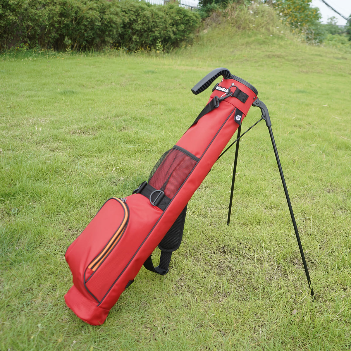 Golf Stand Bag Featuring Double-sided Printed Fabric with a Pattern