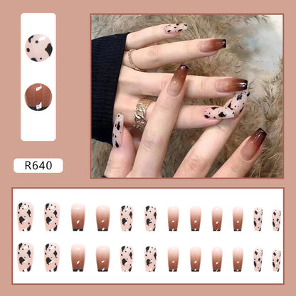 24-Piece Boxed Wearable Nail Art | Cute Aurora Girlish Whitening Goddess Fake Nails