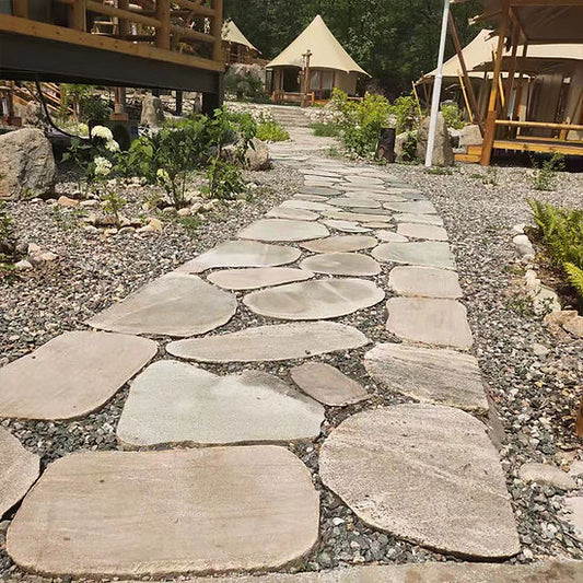 Sliced River Stones Are Used for Outdoor Landscapes and Garden Construction