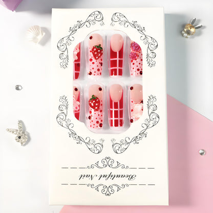 24 nail tips Strawberry & Bear Cute Nails，Fashionable nail art, handmade nail art