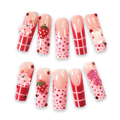 24 nail tips Strawberry & Bear Cute Nails，Fashionable nail art, handmade nail art