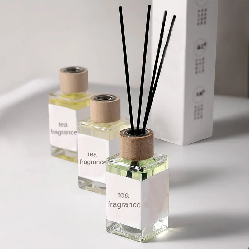 100ml Tea Fragrance Fire-free Aromatherapy Indoor Long-lasting Wardrobe Fire-free Essential Oil Ornaments for Home