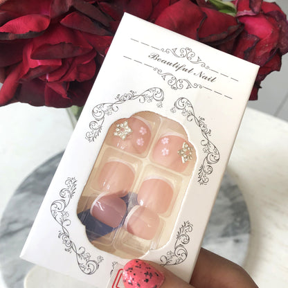 Pink nail stickers, star flowers and diamonds for romantic decoration