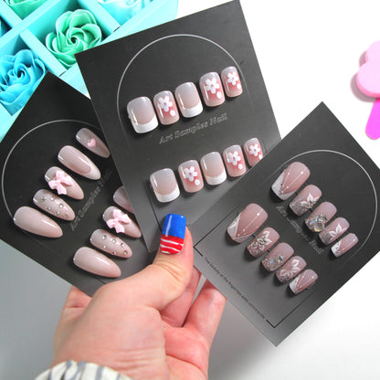 8-piece Set Short & Medium Mixed Press On Nails Set Heart Star Bow Rhinestone Removable Fake Nails