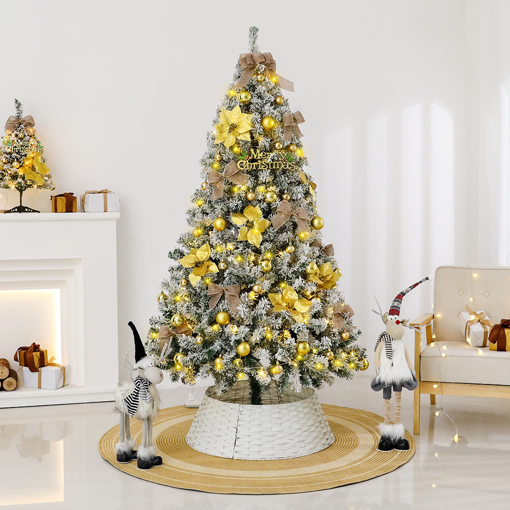 Christmas trees are easy to assemble. They are suitable for bedroom decoration, adding a festive touch. They can be paired with various accessories. With exquisite craftsmanship, they are full of a sense of festivity.