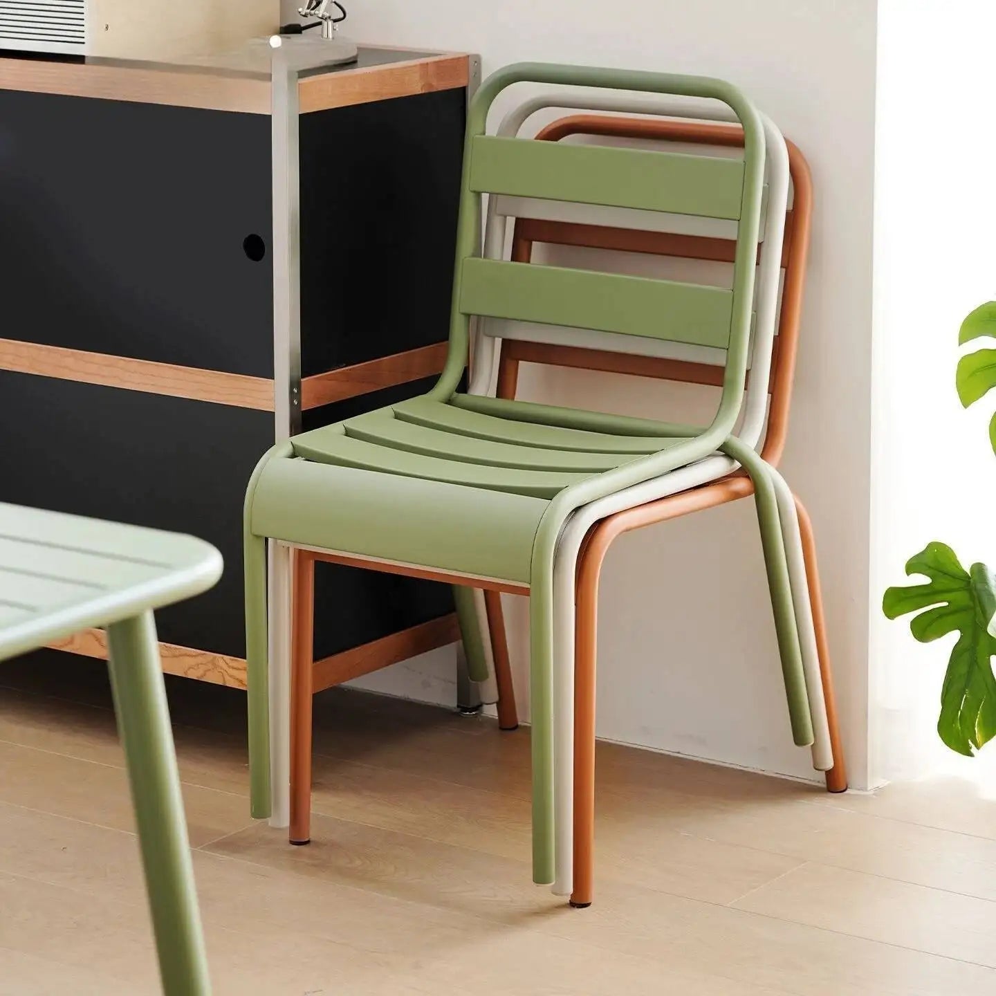 Nordic Outdoor Chair Simple Living Room Chair Home Iron Stackable Leisure Dining Table Chairs Outdoor Balcony Garden Chairs