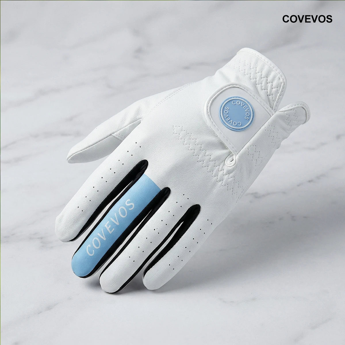A Good Golf Glove with Ergonomic Design of Ventilation Holes and Wrist Buckle to Enhance Swing Stability