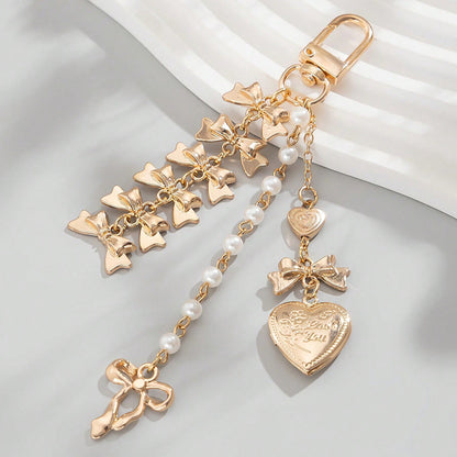 Imitation Pearl Bow Heart Pendant Bag Pendant Pink Strawberry Hollow Flower Tulip Beaded Keychain Accessories