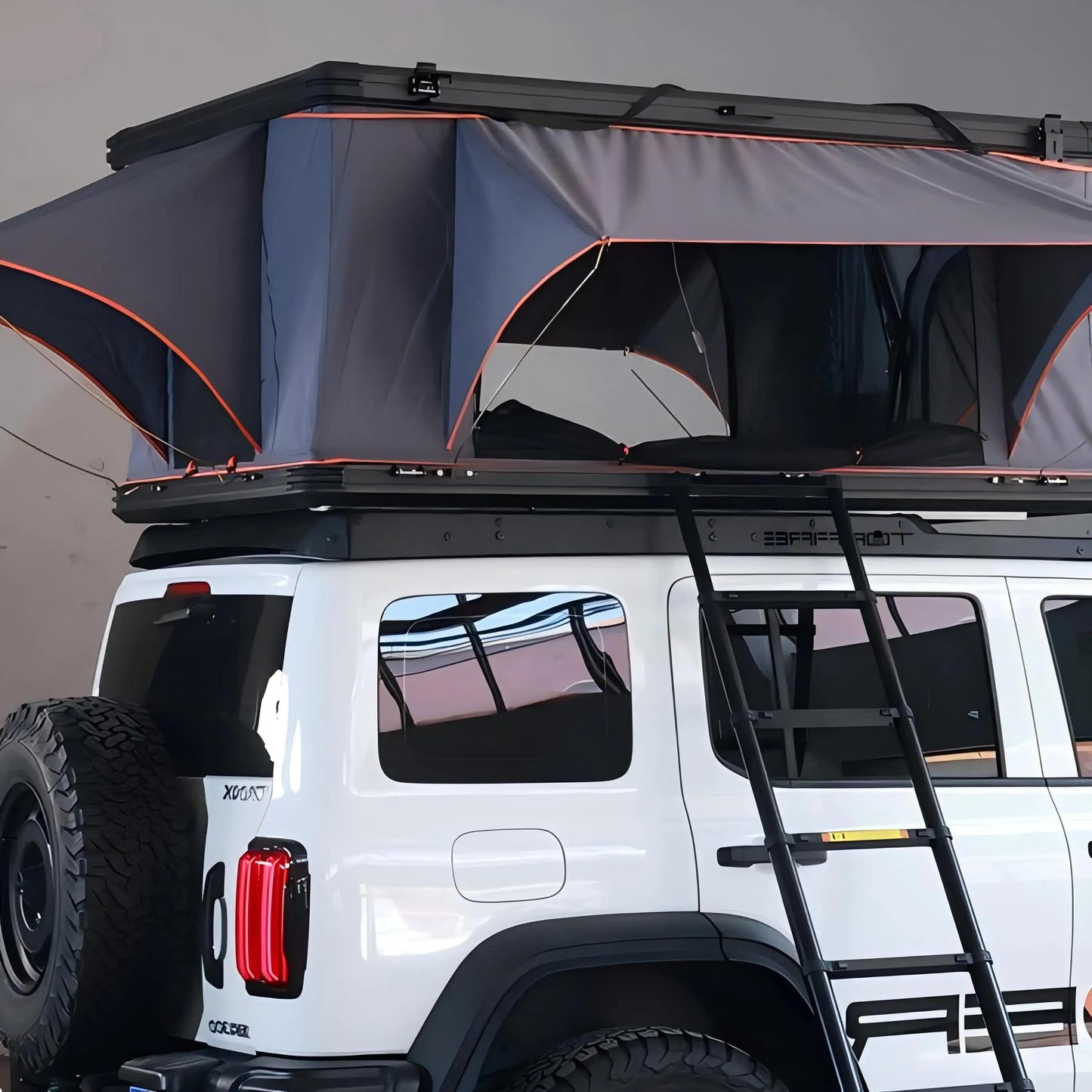 3-4 PERSON TENT Waterproof Roof Tent |  Portable Double-Layer Oxford Fabric and Ladder For Outdoor Camping