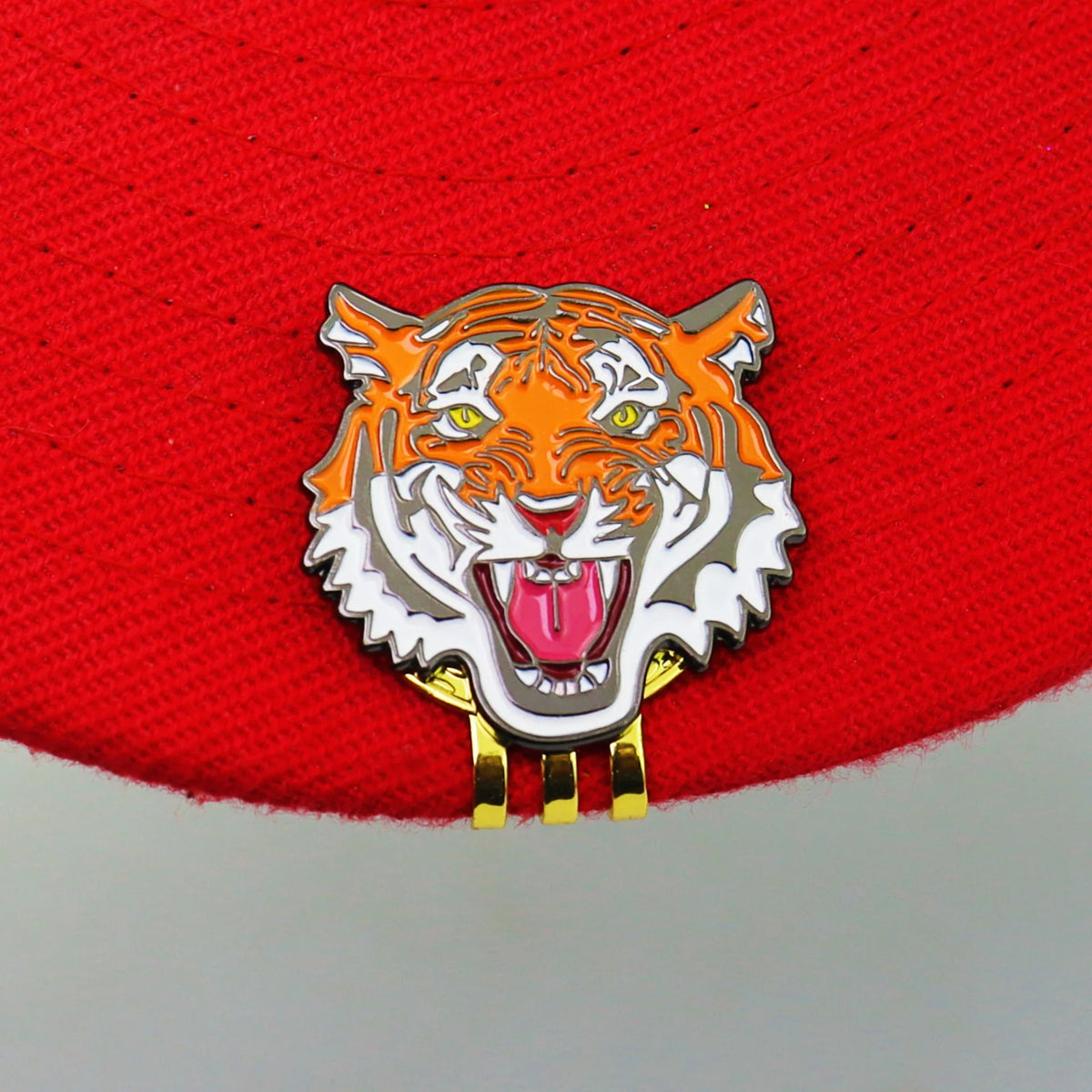 New Golf Accessories Golf Ball Marker Hat Clip Creative TIger Ball Mark LY5872
