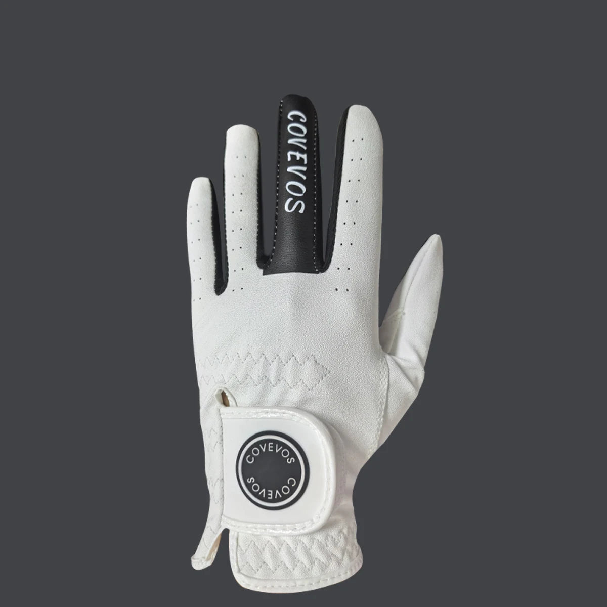 A Good Golf Glove with Ergonomic Design of Ventilation Holes and Wrist Buckle to Enhance Swing Stability