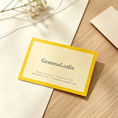 High-end customized business cards with exclusive designs and diverse personalized layouts