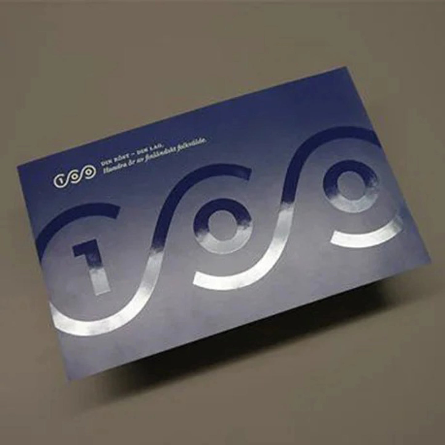UV effect, high-quality business card 300g, personalized customized logo, color free design,bussiness card thank you card