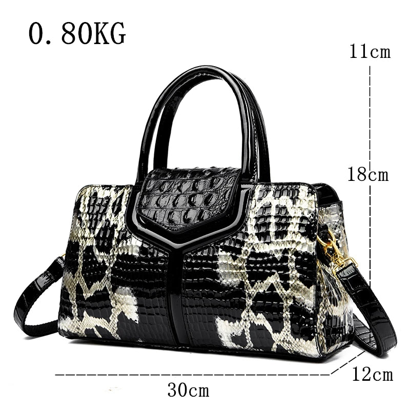 Luxury 2023 New Crocodile Cowhide Women's High Quality Leather Bag Large Capacity Female One Shoulder Handbag Boston Pillow Bag