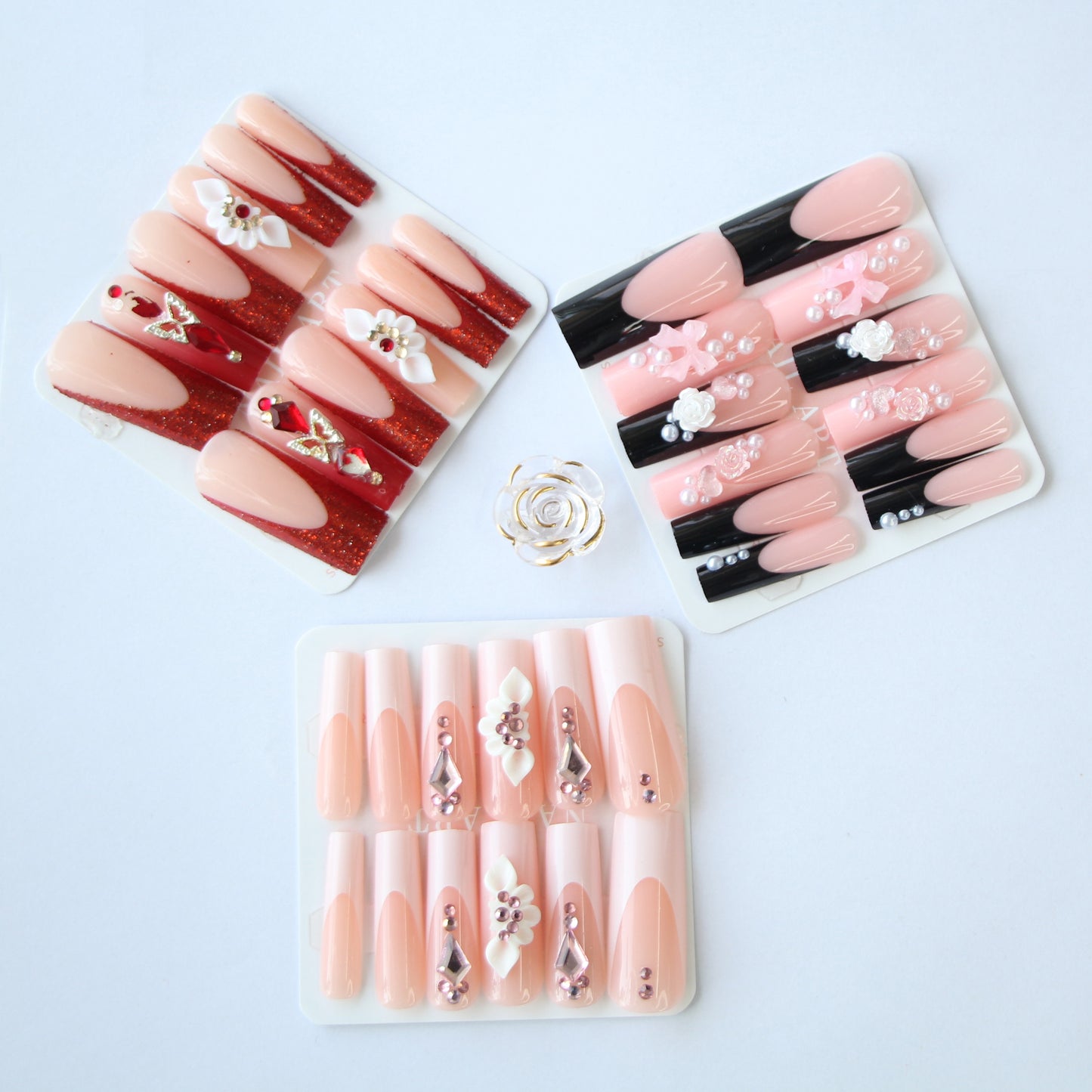 3-piece set, 72 nail tips Trendsetter's Three - piece Nail Set! With a combination of distinctive colors, shining with trendy charm
